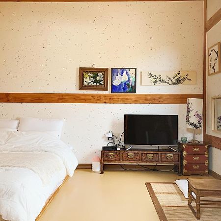 Hotel Siwoowadang à Gyeongju Extérieur photo