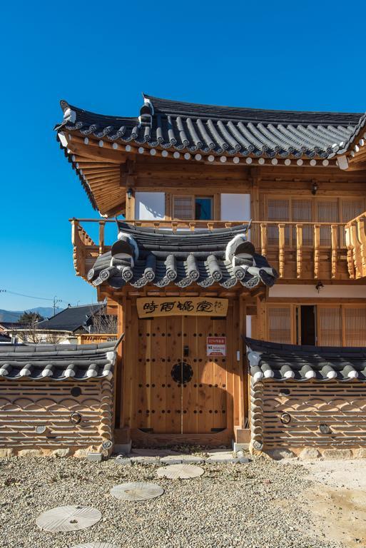 Hotel Siwoowadang à Gyeongju Extérieur photo